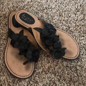 b.o.c. Leather Flip Flops
